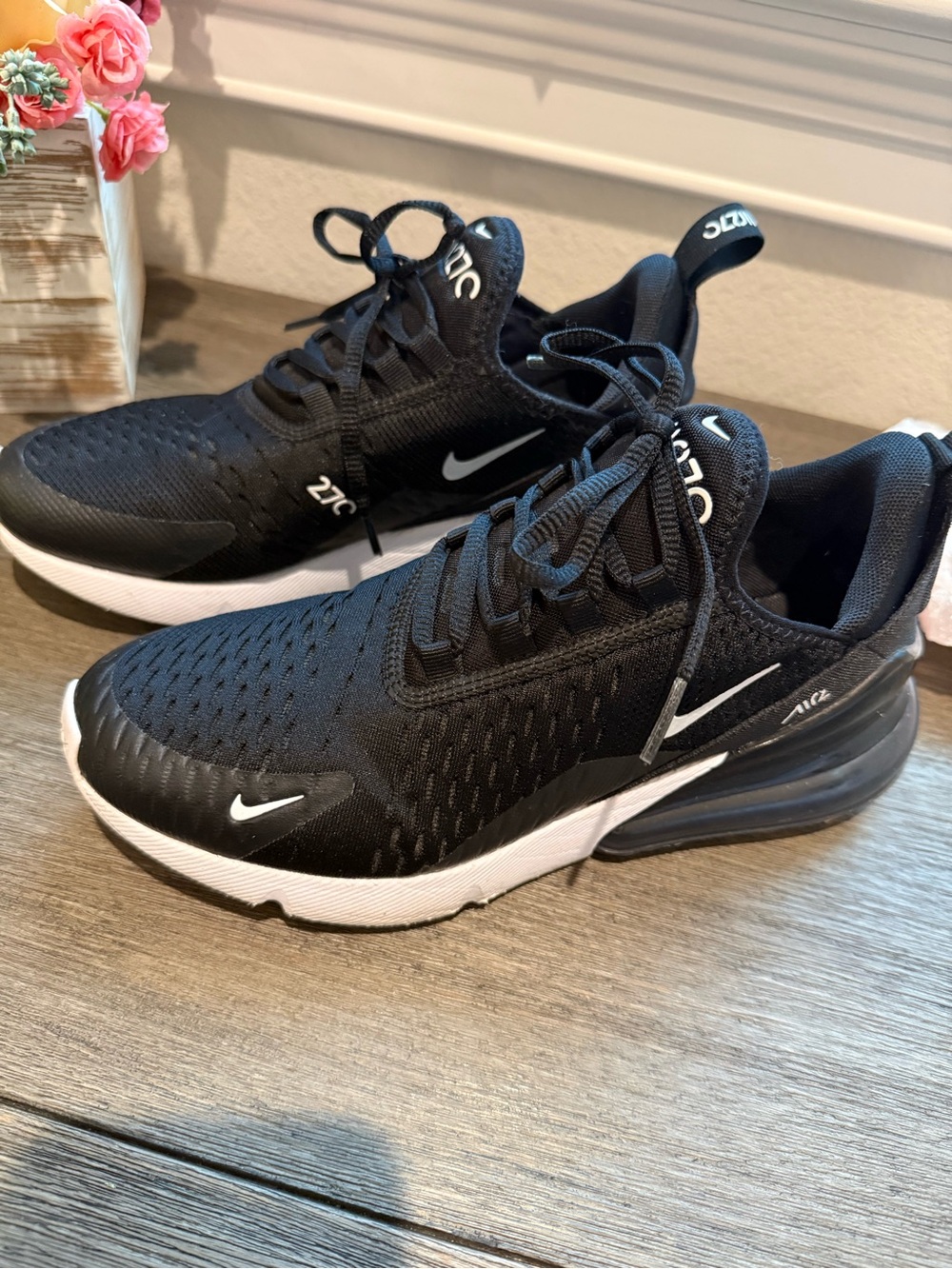 Nike Women’s Black and White Air Max 270 Sneakers